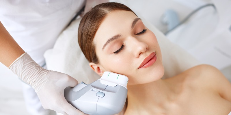 How Fat Freezing and HIFU Work Together? 4 book a personalised consultation of Fat Freezing and HIFU Together Hertfordshire
